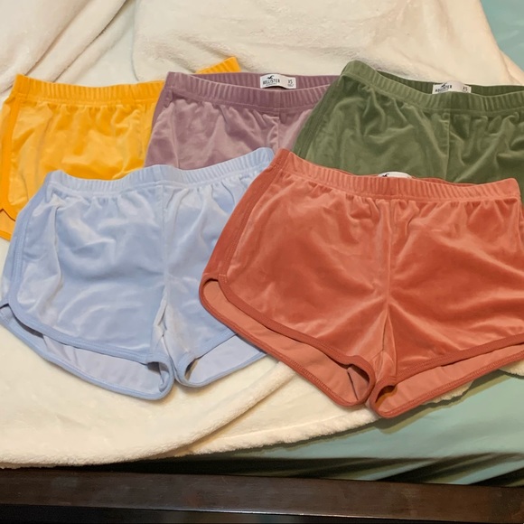 Hollister Xs Velvet Short Lot 